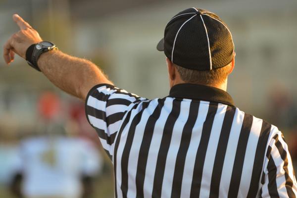 referee